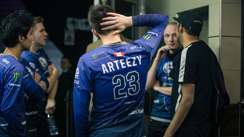 pentingnya-coach-di-esports-arteezy